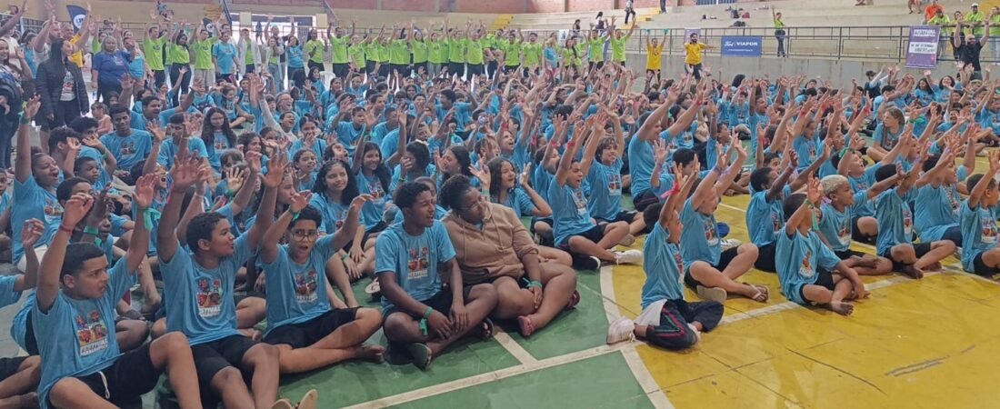 Festival Paralímpico reúne mais de 700 crianças em Colatina em homenagem ao Dia Nacional de Luta da Pessoa com Deficiência